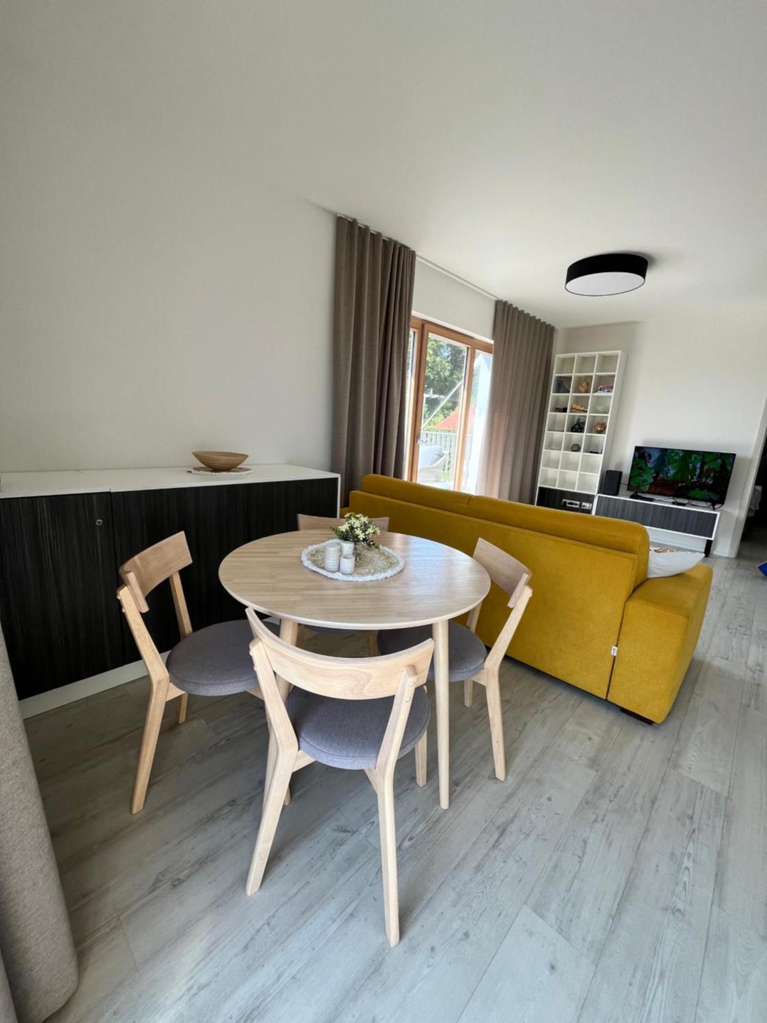 Hillside Y34 Apartment Долни Кубин Екстериор снимка