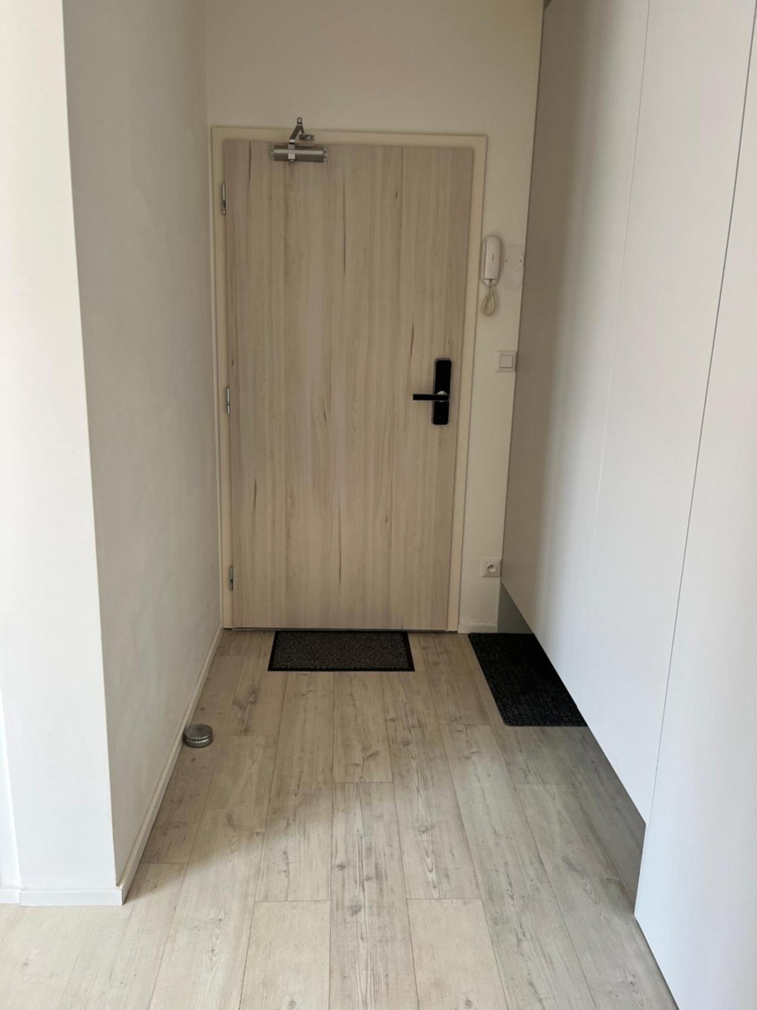 Hillside Y34 Apartment Долни Кубин Екстериор снимка